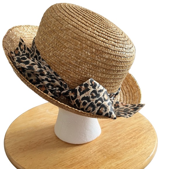 *STRAW HAT WITH ANIMAL PRINT RIBBON AND BOW - Picture 4 of 9